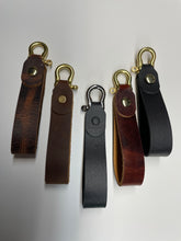 Load image into Gallery viewer, Leather Brass shackle fob